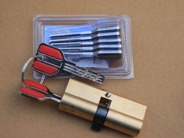 江口24小时上门开锁公司